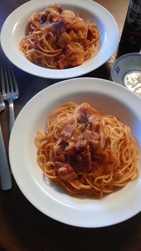 ベーコンと玉ねぎのパスタ by nekotano